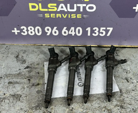 Форсунка вприску палива 1449261 FORD