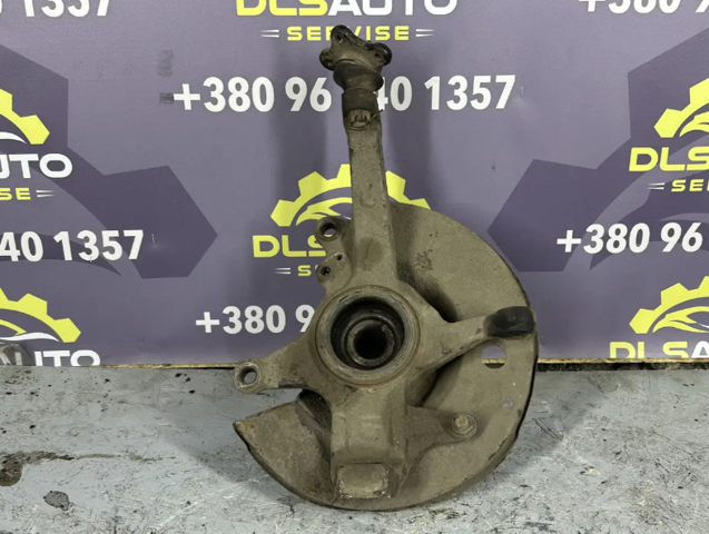 Кулак поворотний передній лівий 1456040 FORD