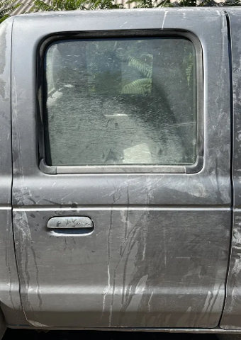 Вікно задніх дверей 1495643 FORD