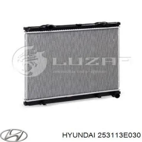 Радіатор 253113E030 HYUNDAI