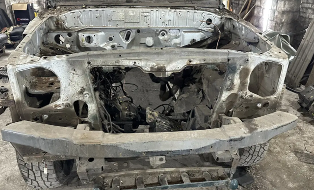 Буфер бампера переднього 4947228 FORD