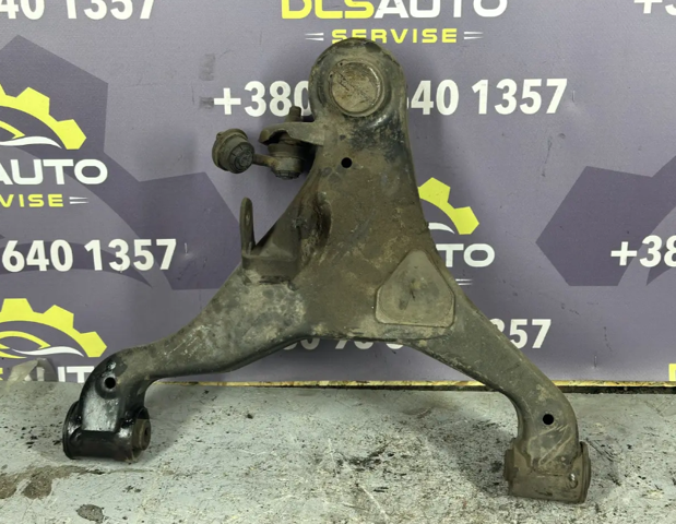 Поперечний важіль 54501EB300 NISSAN
