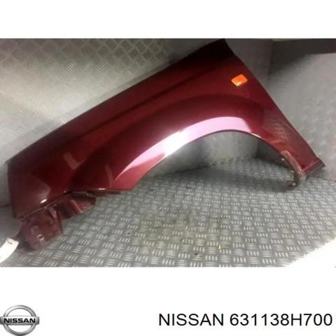 Ліве переднє крило 631138H700 NISSAN