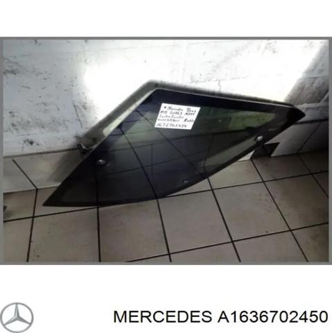 Стукло багажника, праве A1636702450 MERCEDES