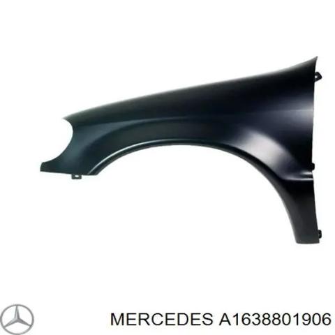 Бічна частина передня ліва A1638801906 MERCEDES
