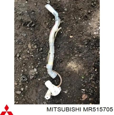Горловина бачка омивача MR515705 MITSUBISHI