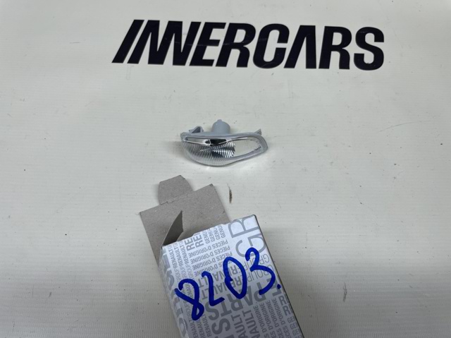 Покажчик повороту дзеркала, правий 261600977R RENAULT