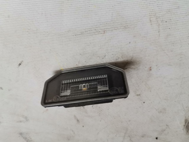 Ліхтар підсвічування заднього номерного знака 144973000B TESLA