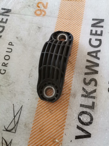 18433810 BMW