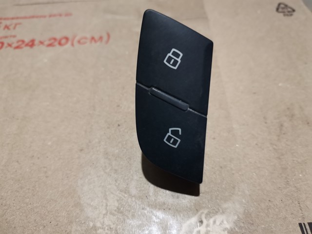 Вимикач центрального замка 4G8962108 VAG