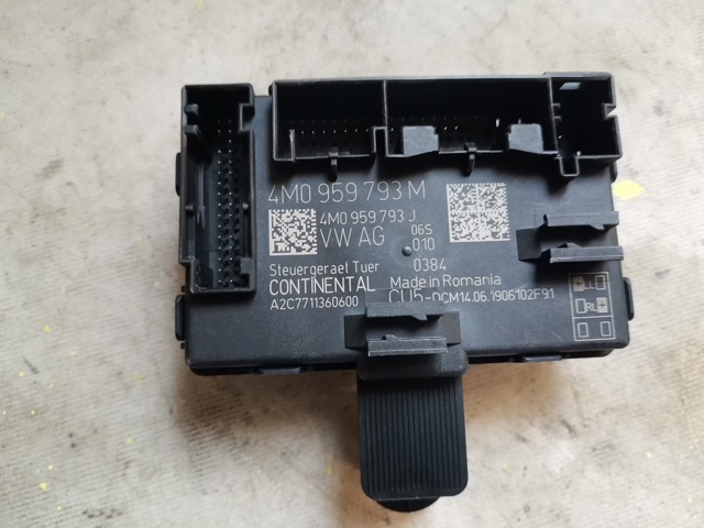 Блок комфорту передніх дверей 4M0959793M VAG