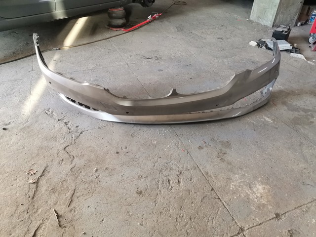 Бампер передній в зборі 51117427444 BMW