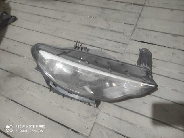 Фара основна права 52094990 FIAT