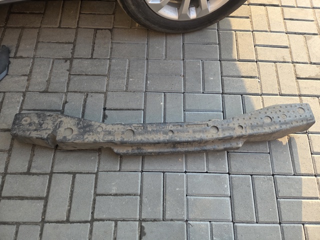 Наповнювач бампера заднього 526150C010 TOYOTA