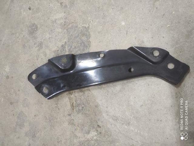 Кронштейн супорта радіатора нижнього 6R0805932C VAG