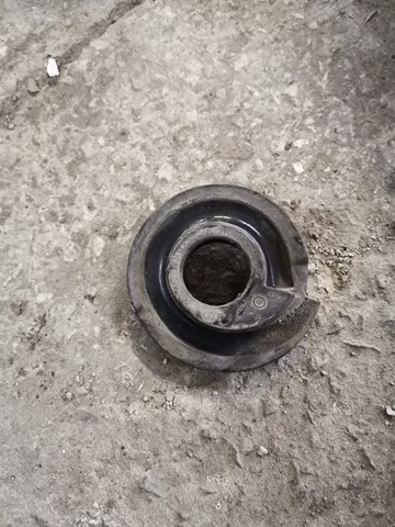 Опора стійки амортизатора заднього 80A512297A VAG