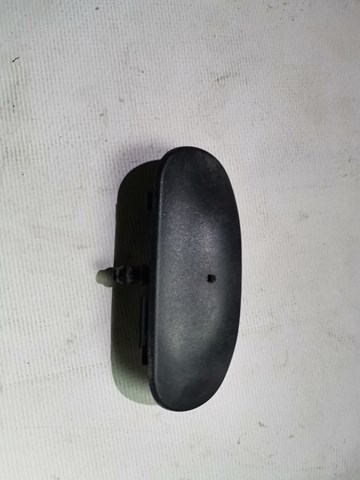 Форсунка омивача скла лобового, права 80A955988A VAG