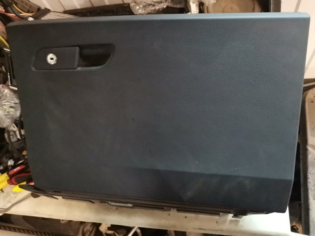Бардачок 80B857035C6PS VAG