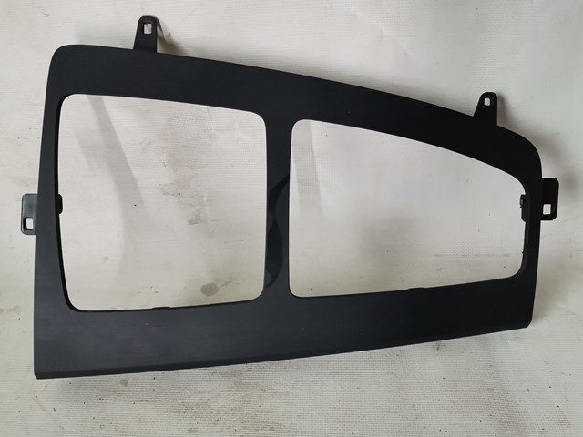 Декоративна накладка центральної консолі 80B864241C6PS VAG
