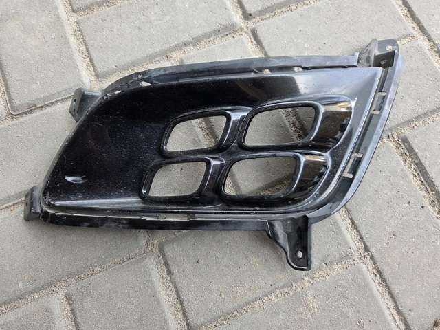 Окантовка противотуманки 865512T520 HYUNDAI