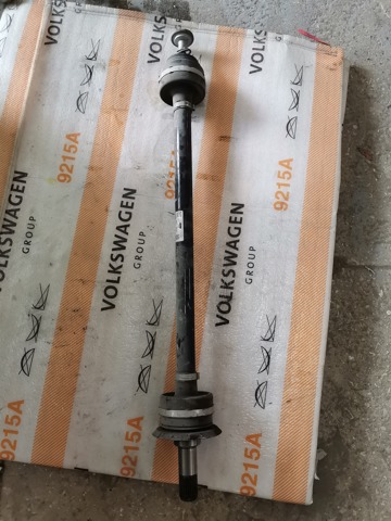 Піввісь задня, права 8664048 BMW