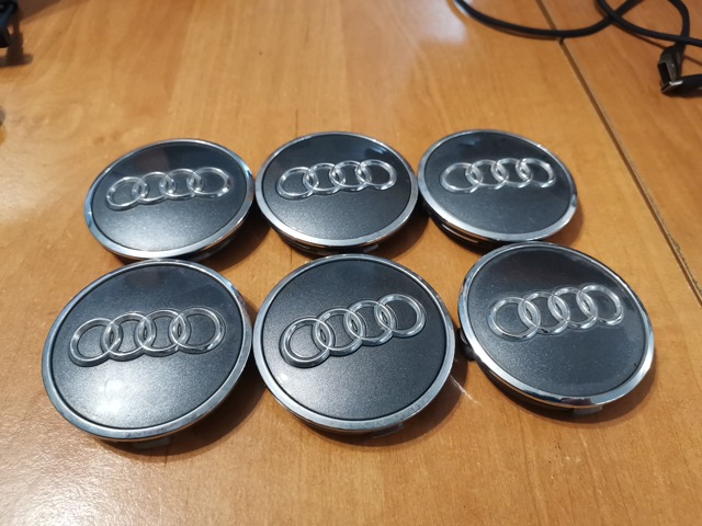 Ковпаки на диски 8W0601170 VAG