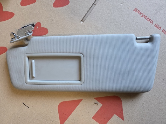 Козирок сонцезахисний 8W0857551AAEA7 VAG