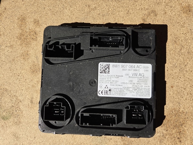 Блок комфорту 8W1907064AC VAG