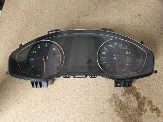 Панель приладів 8W5920870F VAG