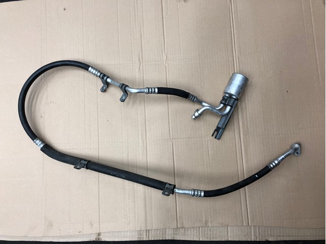 Трубопроводи 924476933R RENAULT
