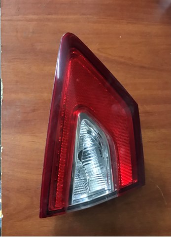 Задня ліва внутрішня фара DS7Z13405A FORD