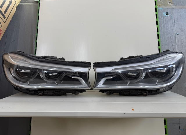 Фара комбінована, передня 63117408710 BMW