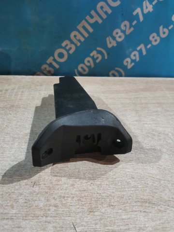 Лічинка замка паливного бака 13142277 OPEL