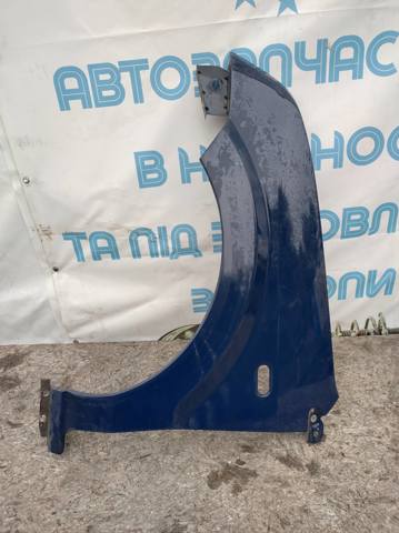 Бічна частина передня ліва 1420115 FORD