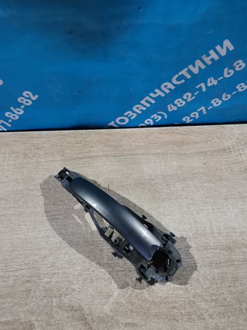 Тримач зовнішньої ручки дверей, передніх лівих 1K0837885 VAG