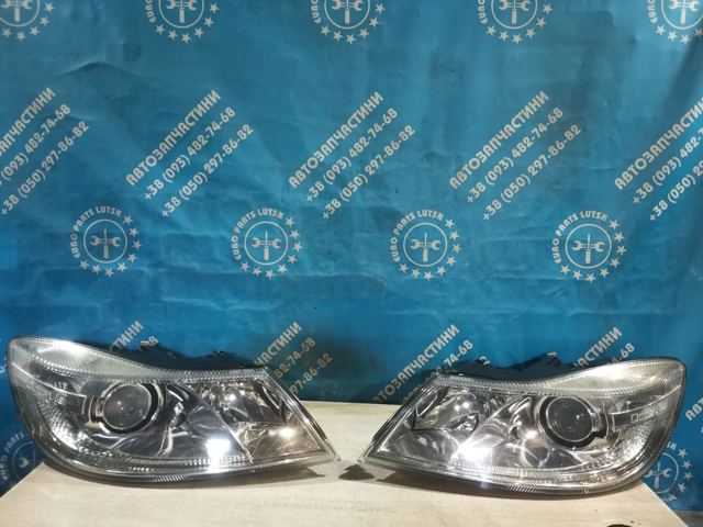 Права блок фара 1Z1941016G VAG