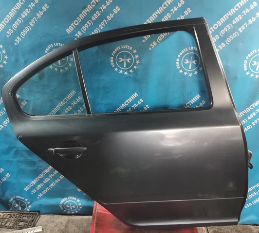 Двері задні, праві 1Z5833056 VAG