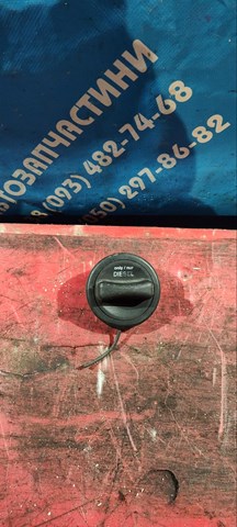 Пробка паливного бака 2204700705 MERCEDES