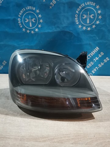 Фара передня права 26010BU200 NISSAN