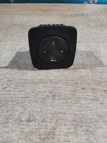 Блок управління зеркалами заднього виду, на торпедо Рено Сценік GRAND III