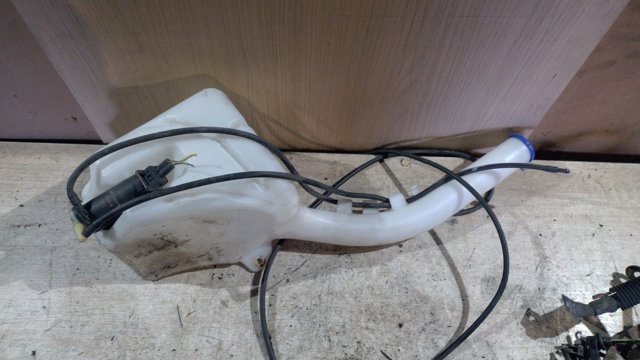 Бачок омивача лобового скла 2S6117618AH FORD