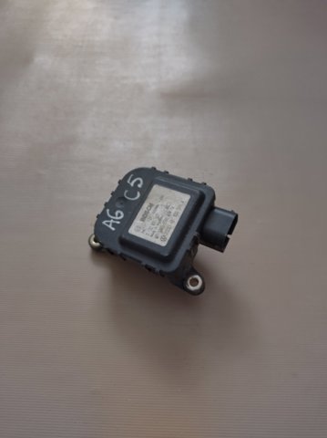 Двигун заслінки печі 4B1820511A VAG