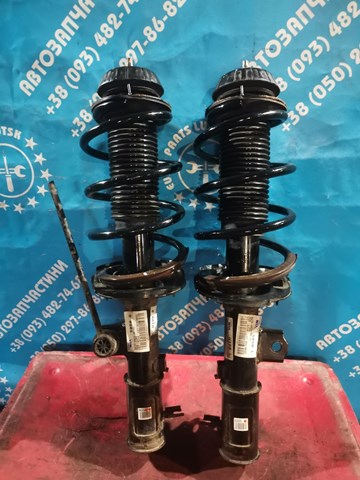 Стійка передня права 546601W001 HYUNDAI