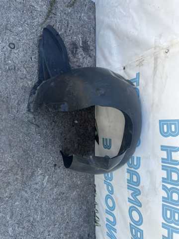Подкрильнікі переднього крила, правий 6J0809958C VAG