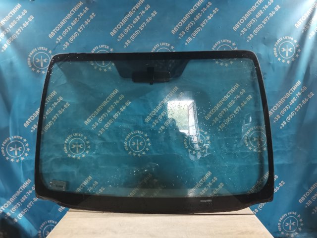 Скло лобове 727009U000 NISSAN