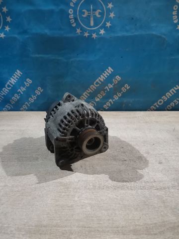Авто генератор 8200667619 RENAULT