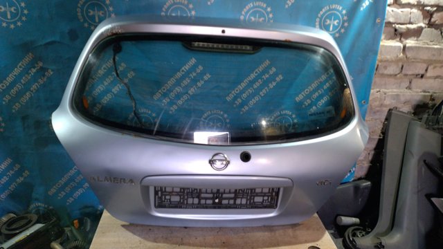 Двері багажника 901005M331 NISSAN