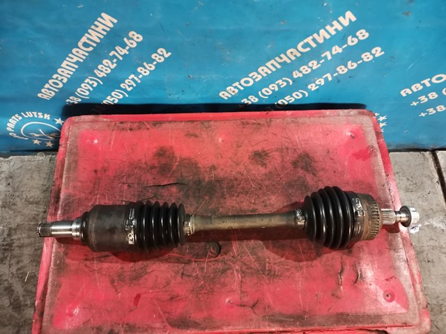 Привід лівий A1683702172 MERCEDES