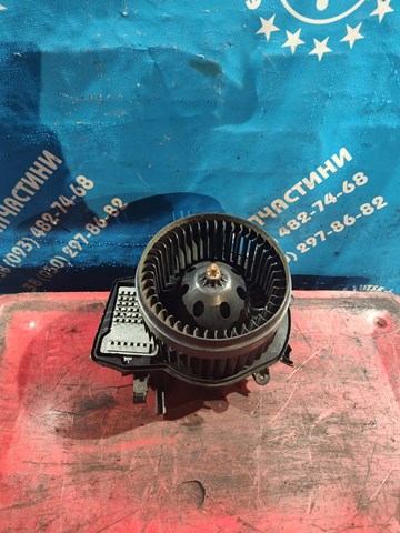 Мотор вентилятора печки (отопителя салона) w203 w209 ціна без резистора  A2038202514 