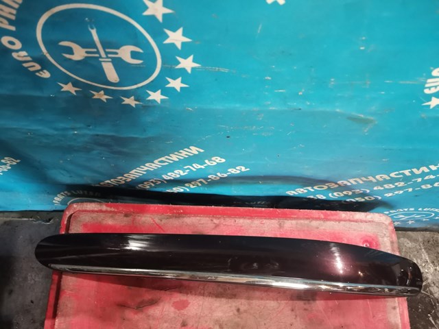 Накладка бампера переднього, права A2208850221 MERCEDES